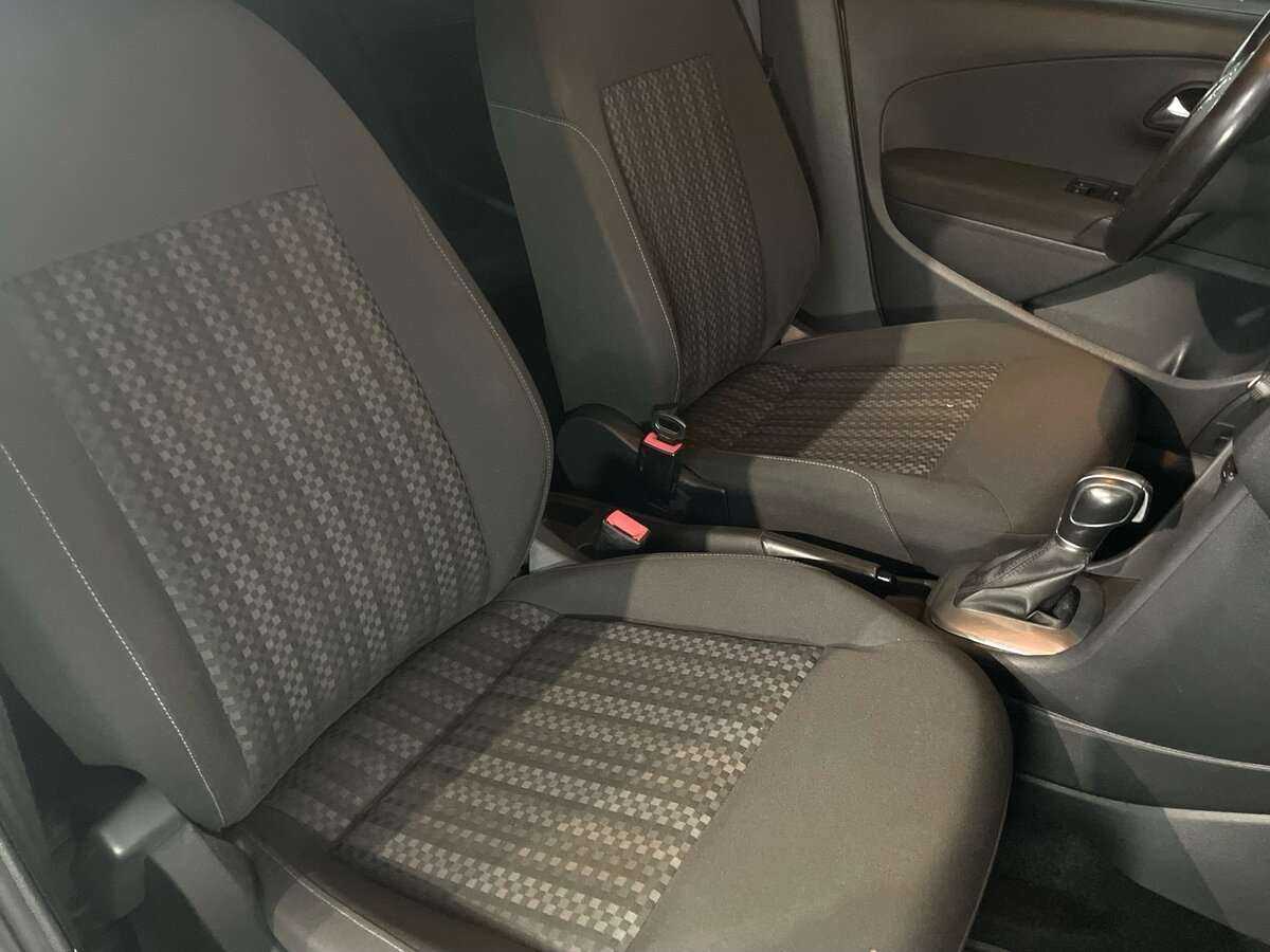 Volkswagen Polo б/у, 2017, Автоматическая. Фото: #13