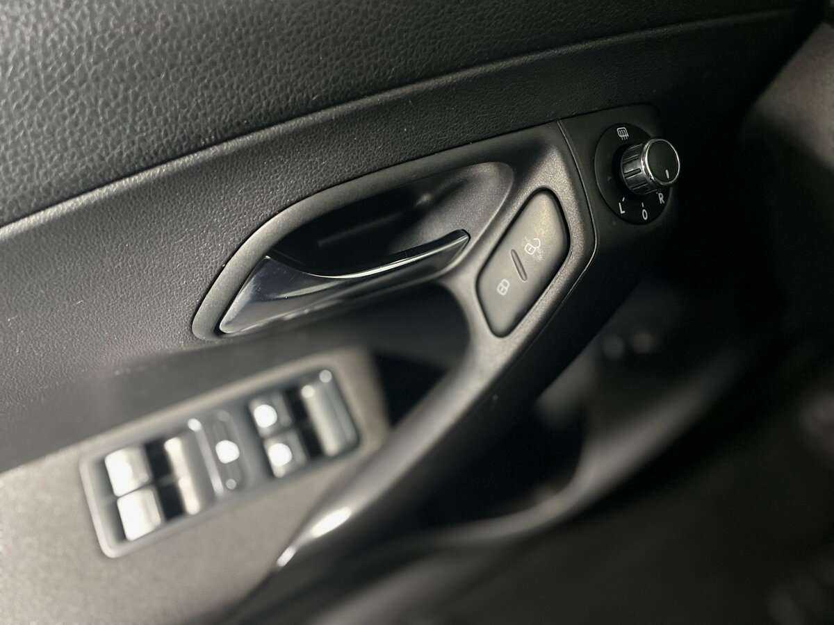 Volkswagen Polo б/у, 2017, Автоматическая. Фото: #16