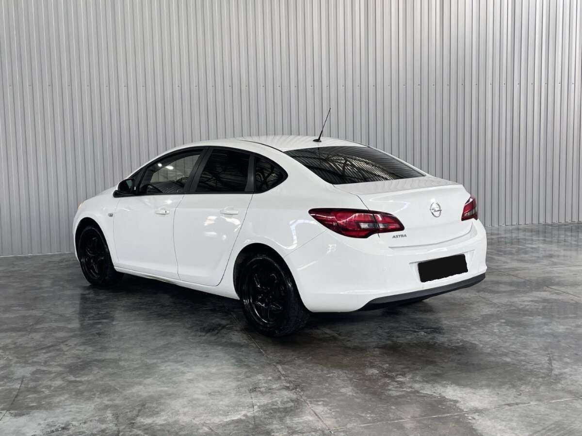 Opel Astra б/у, 2013, Автоматическая. Фото: #6