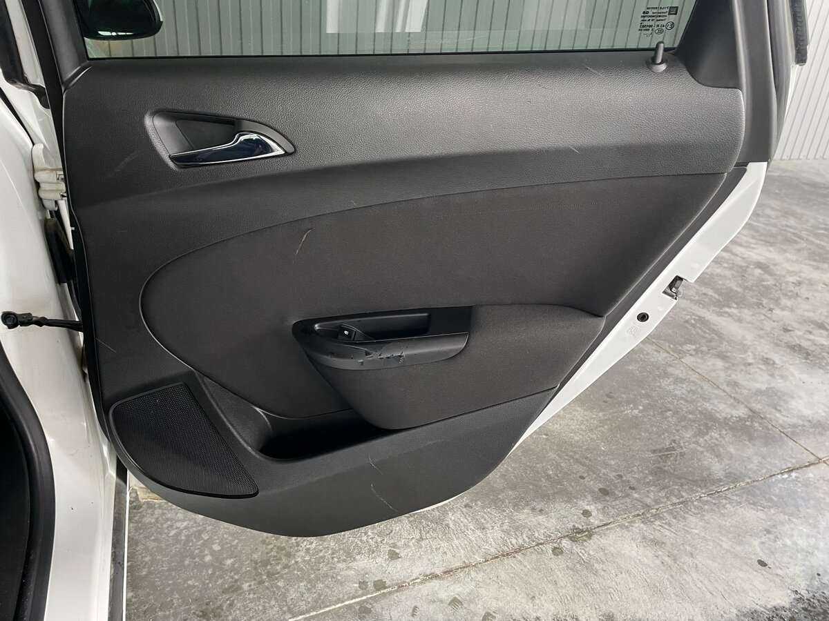 Opel Astra б/у, 2013, Автоматическая. Фото: #19