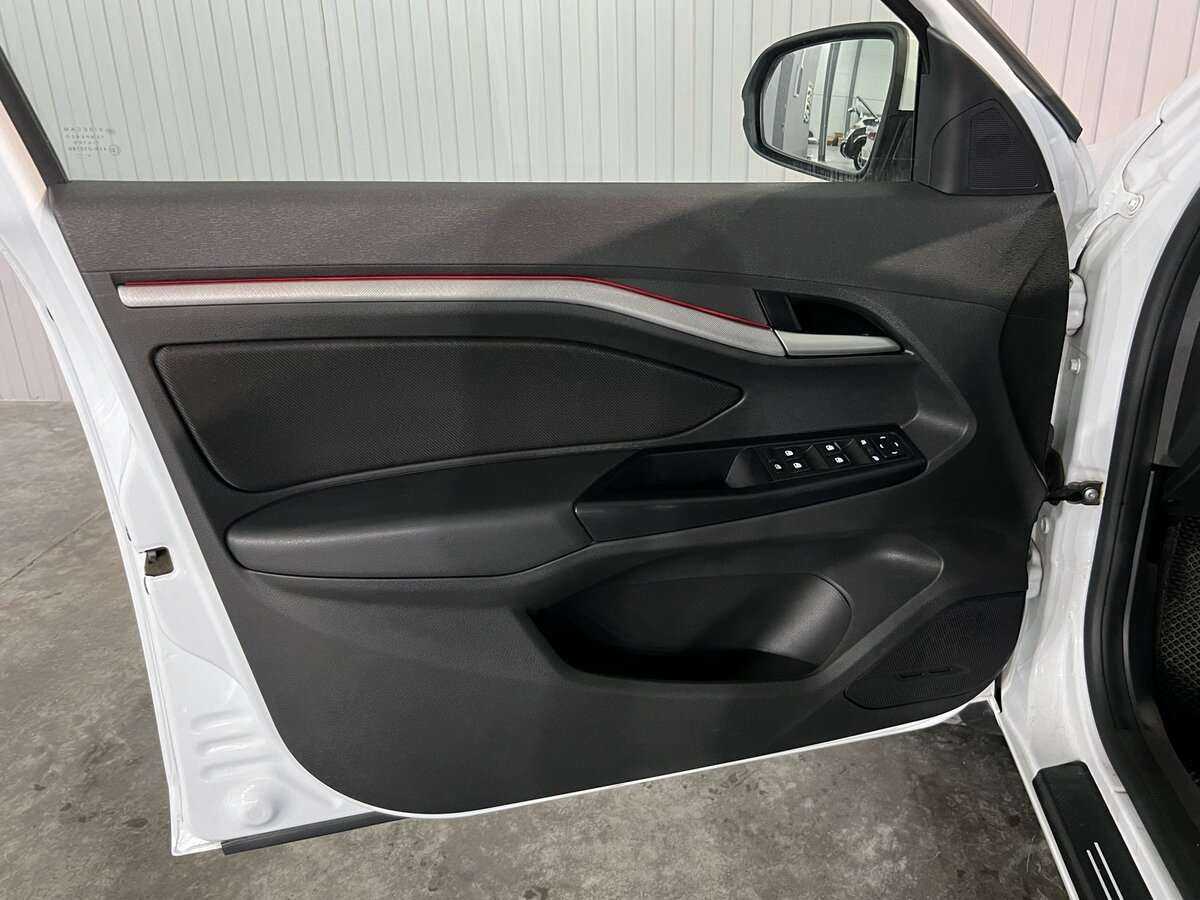 Lada (ВАЗ) Vesta б/у, 2020, Механическая. Фото: #8