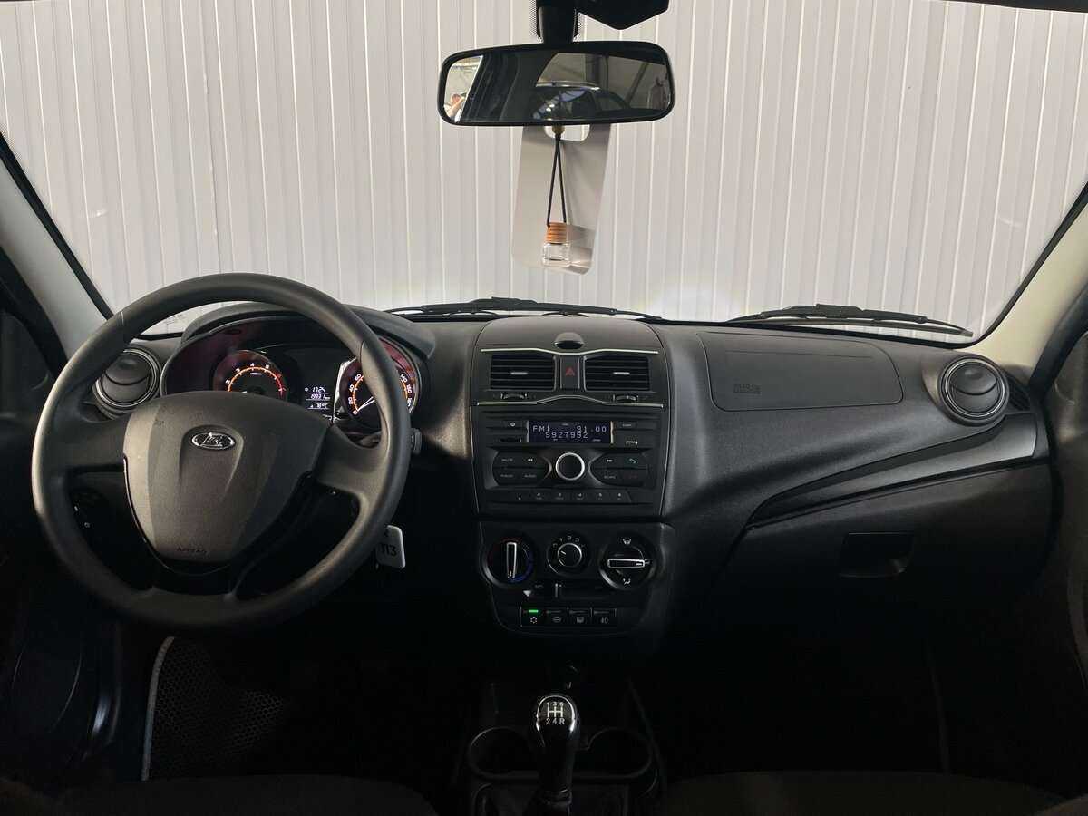 Lada (ВАЗ) Granta б/у, 2023, Механическая. Фото: #8