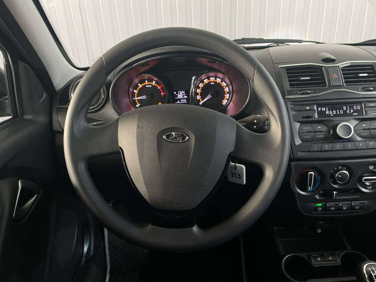 Lada (ВАЗ) Granta б/у, 2023, Механическая. Фото: #9