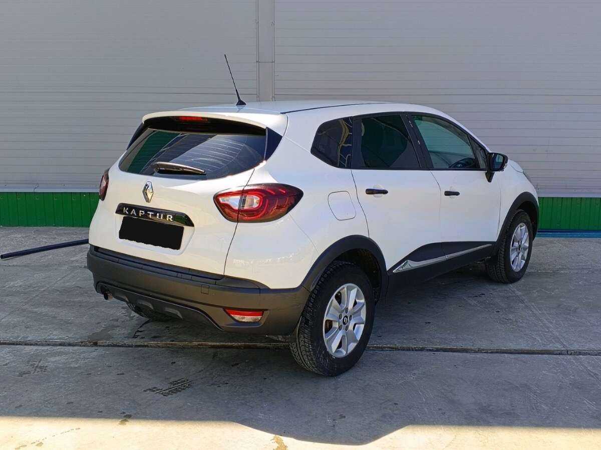 Renault Kaptur б/у, 2017, Механическая. Фото: #4
