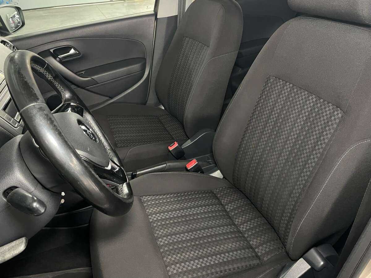 Volkswagen Polo б/у, 2016, Автоматическая. Фото: #10