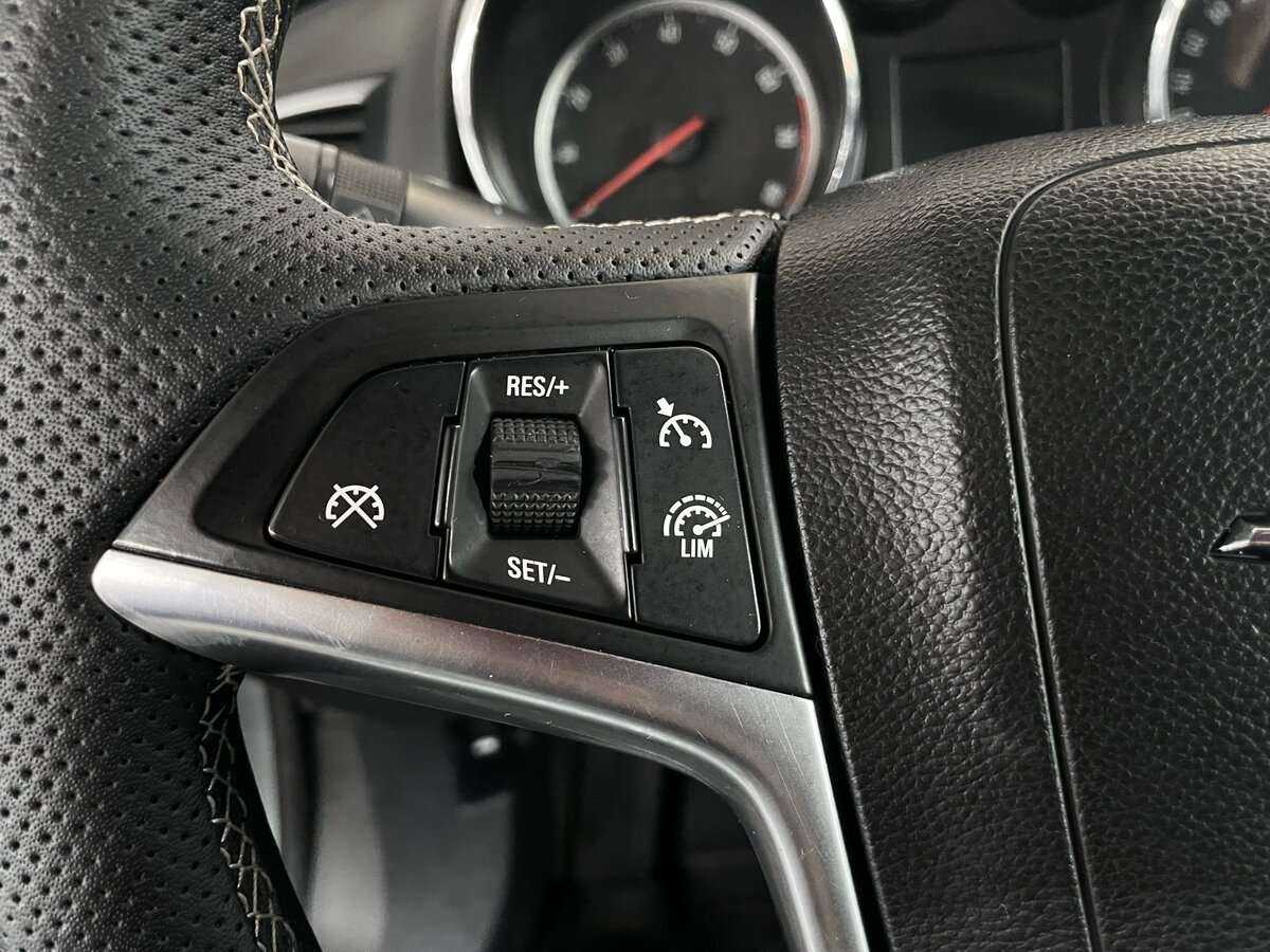 Opel Astra б/у, 2012, Механическая. Фото: #8