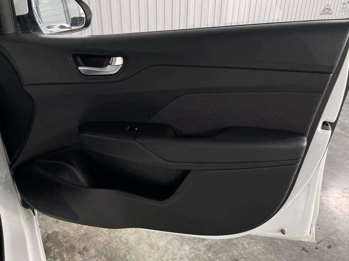 Hyundai Solaris б/у, 2018, Автоматическая. Фото: #21