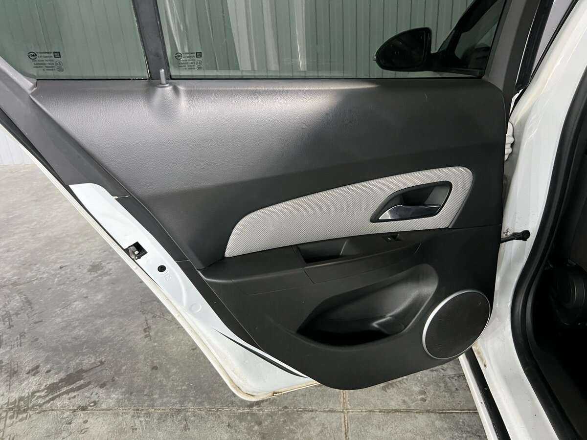 Chevrolet Cruze б/у, 2013, Автоматическая. Фото: #15