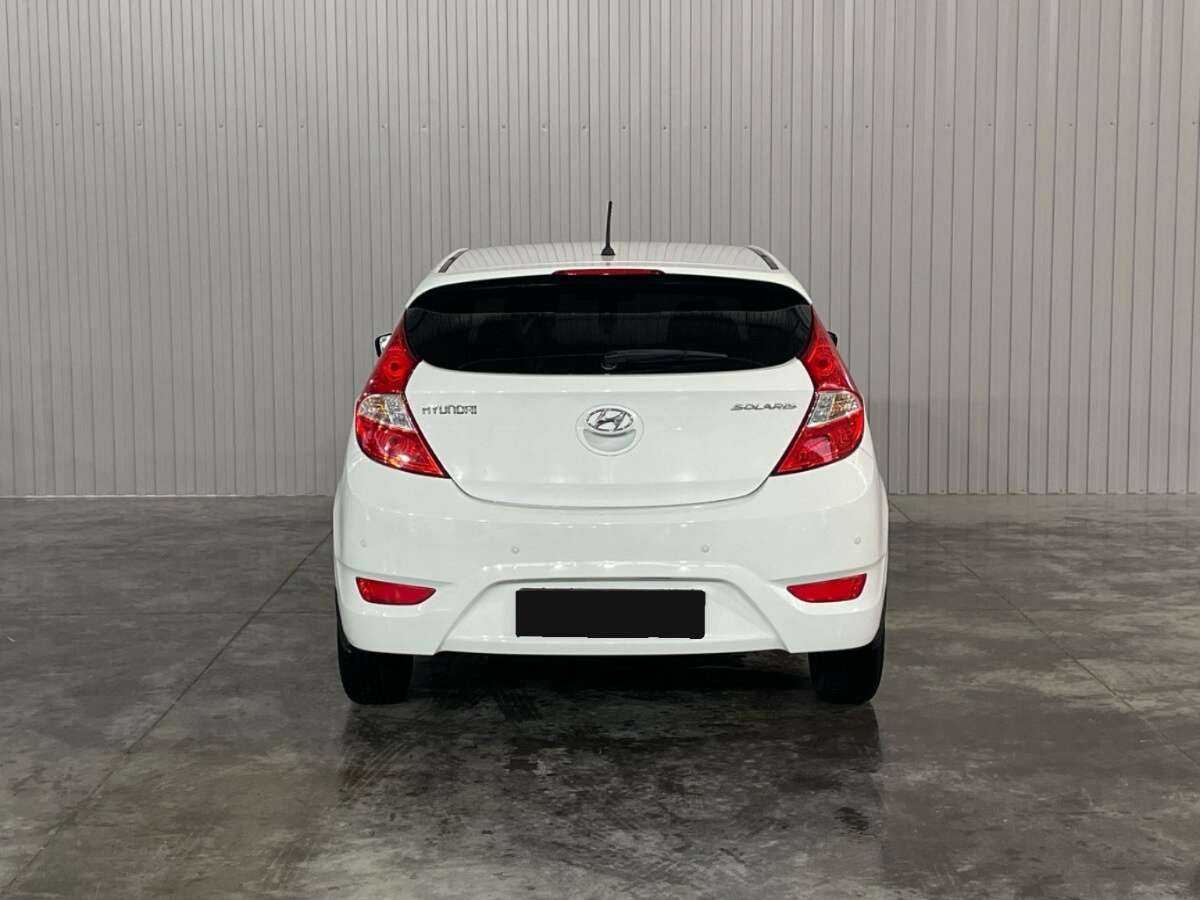 Hyundai Solaris б/у, 2014, Механическая. Фото: #5