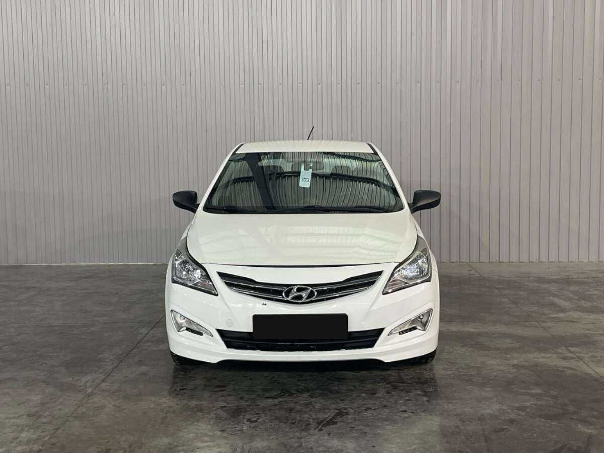 Hyundai Solaris б/у, 2014, Механическая. Фото: #1