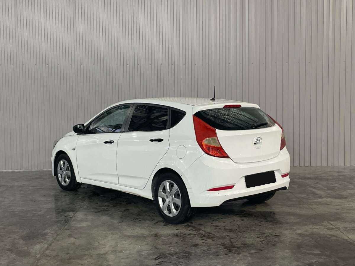 Hyundai Solaris б/у, 2014, Механическая. Фото: #6