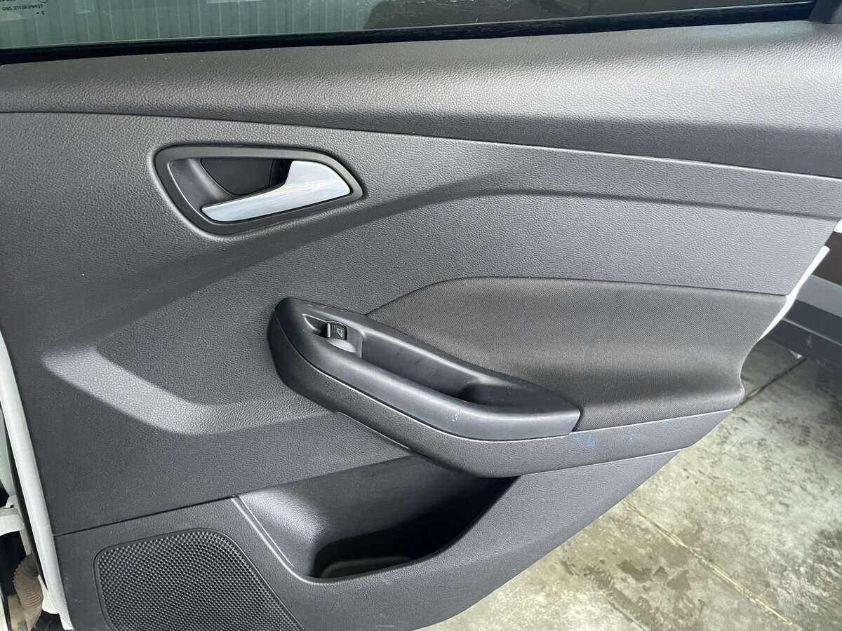 Ford Focus б/у, 2014, Роботизированная. Фото: #22