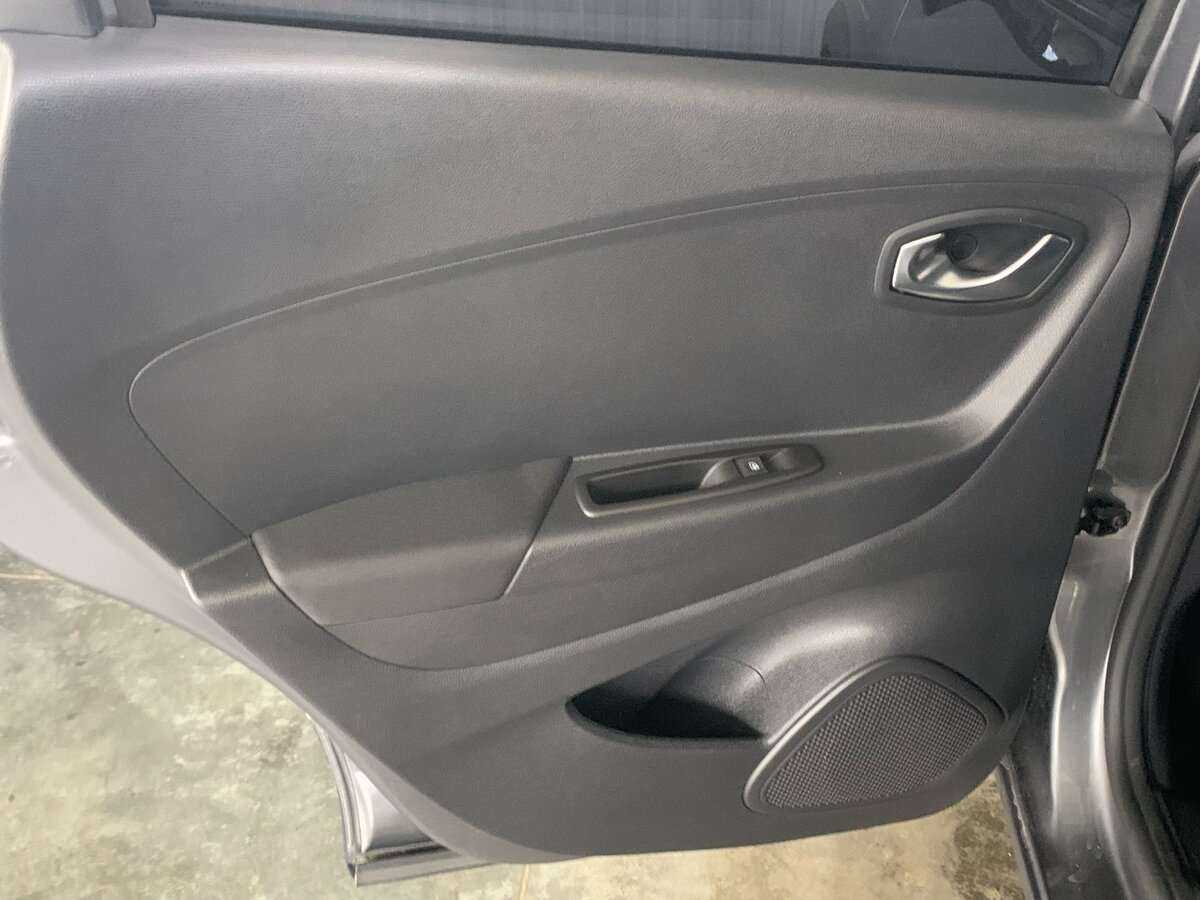 Renault Kaptur б/у, 2022, Вариатор. Фото: #17