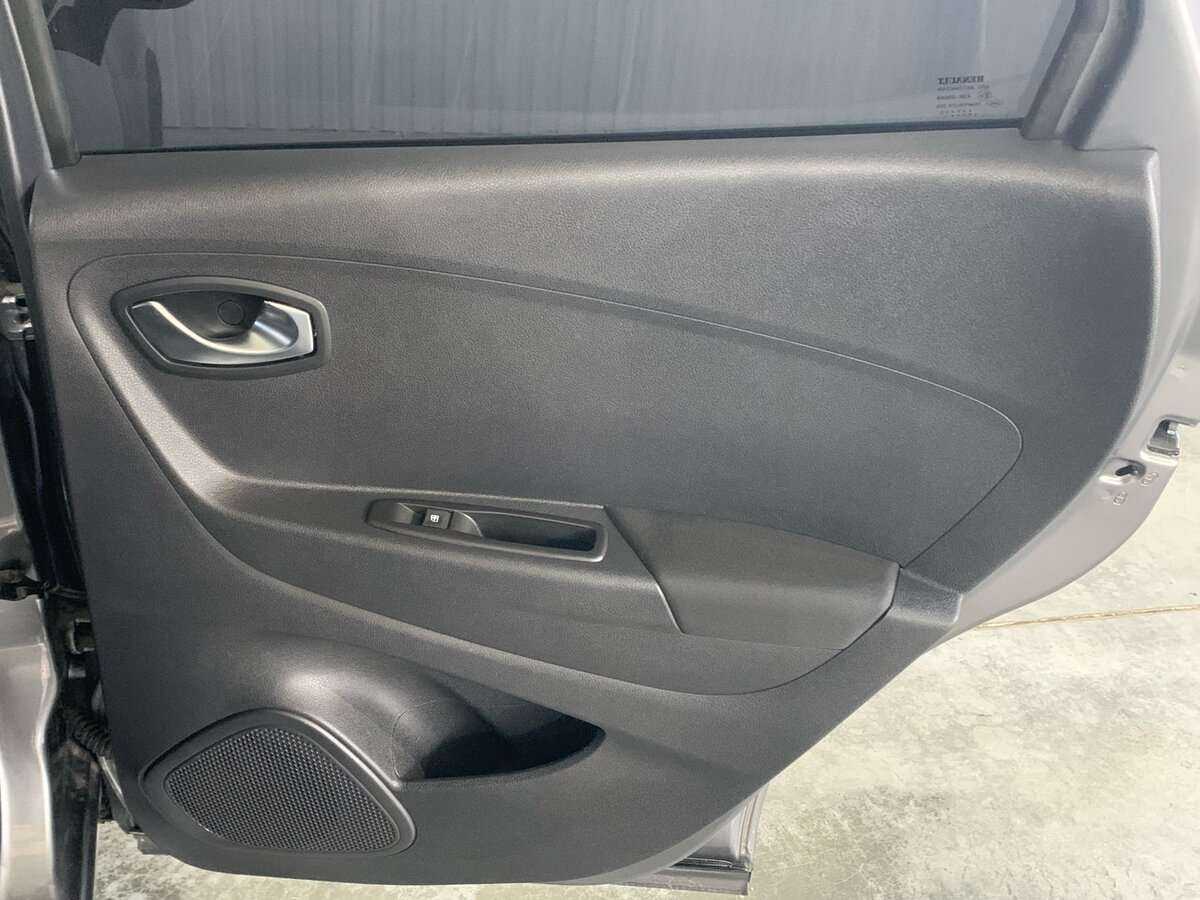 Renault Kaptur б/у, 2022, Вариатор. Фото: #18