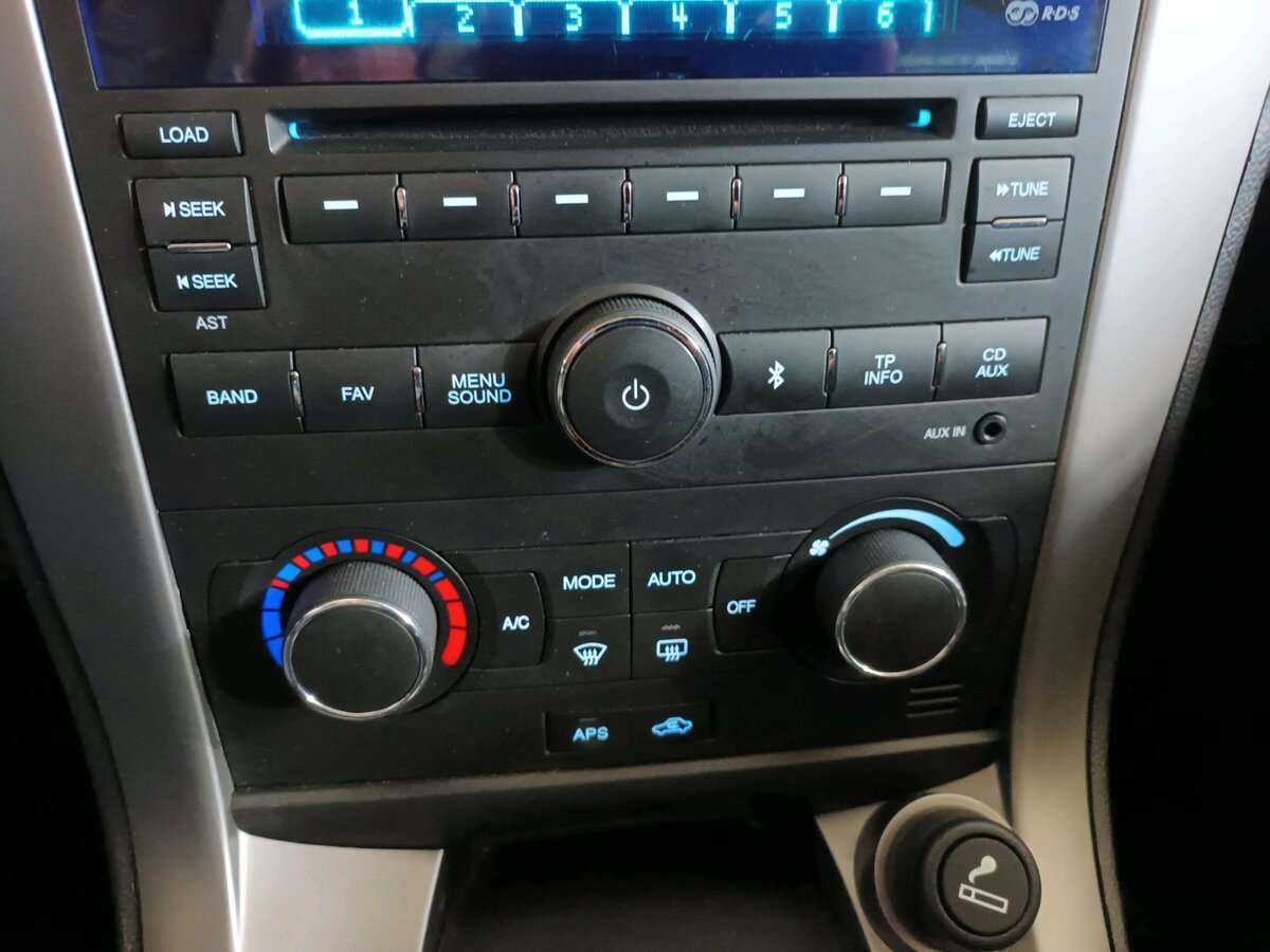 Chevrolet Captiva б/у, 2012, Автоматическая. Фото: #12