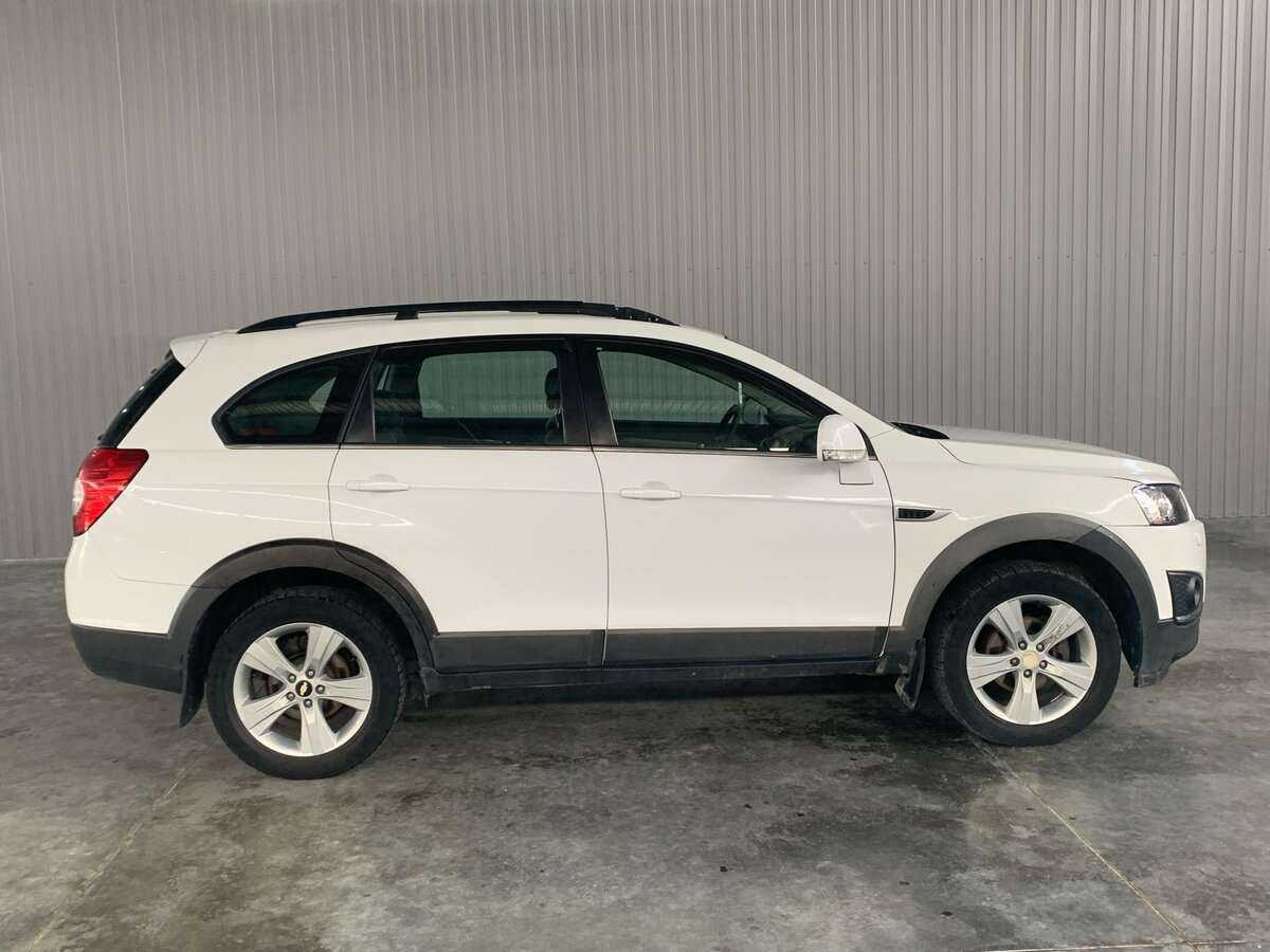 Chevrolet Captiva б/у, 2013, Автоматическая. Фото: #3