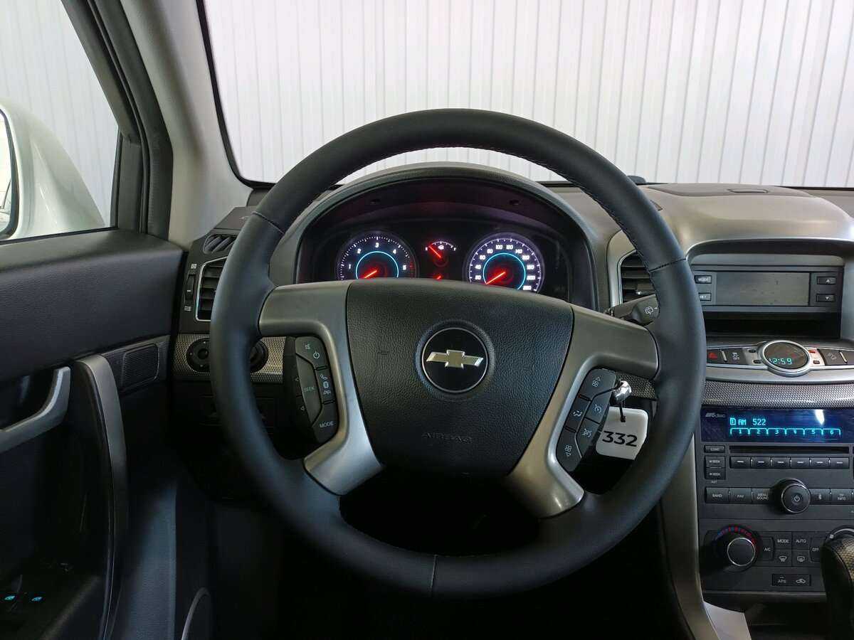 Chevrolet Captiva б/у, 2013, Автоматическая. Фото: #9