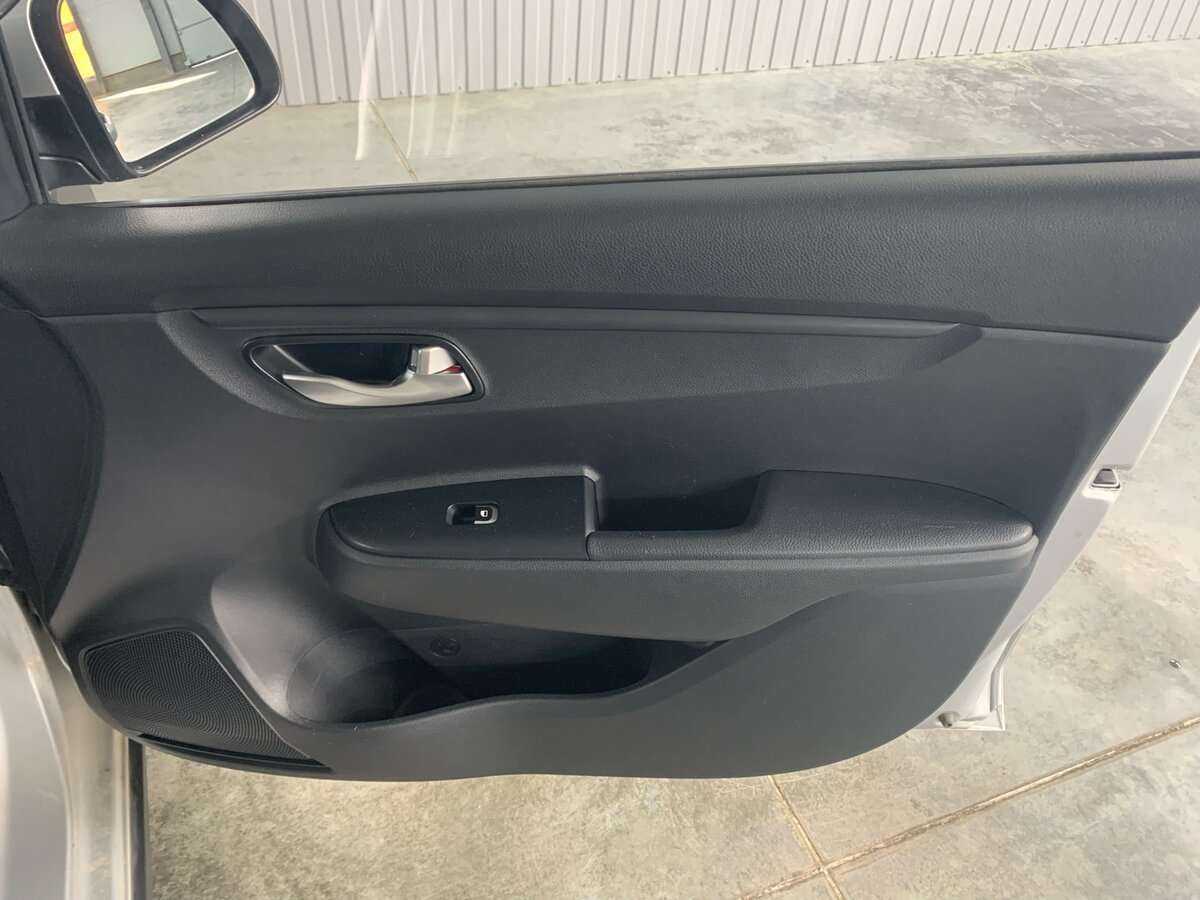 Kia Rio б/у, 2019, Автоматическая. Фото: #19