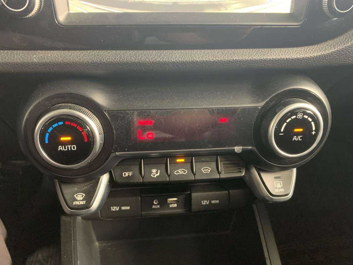 Kia Rio б/у, 2018, Автоматическая. Фото: #15