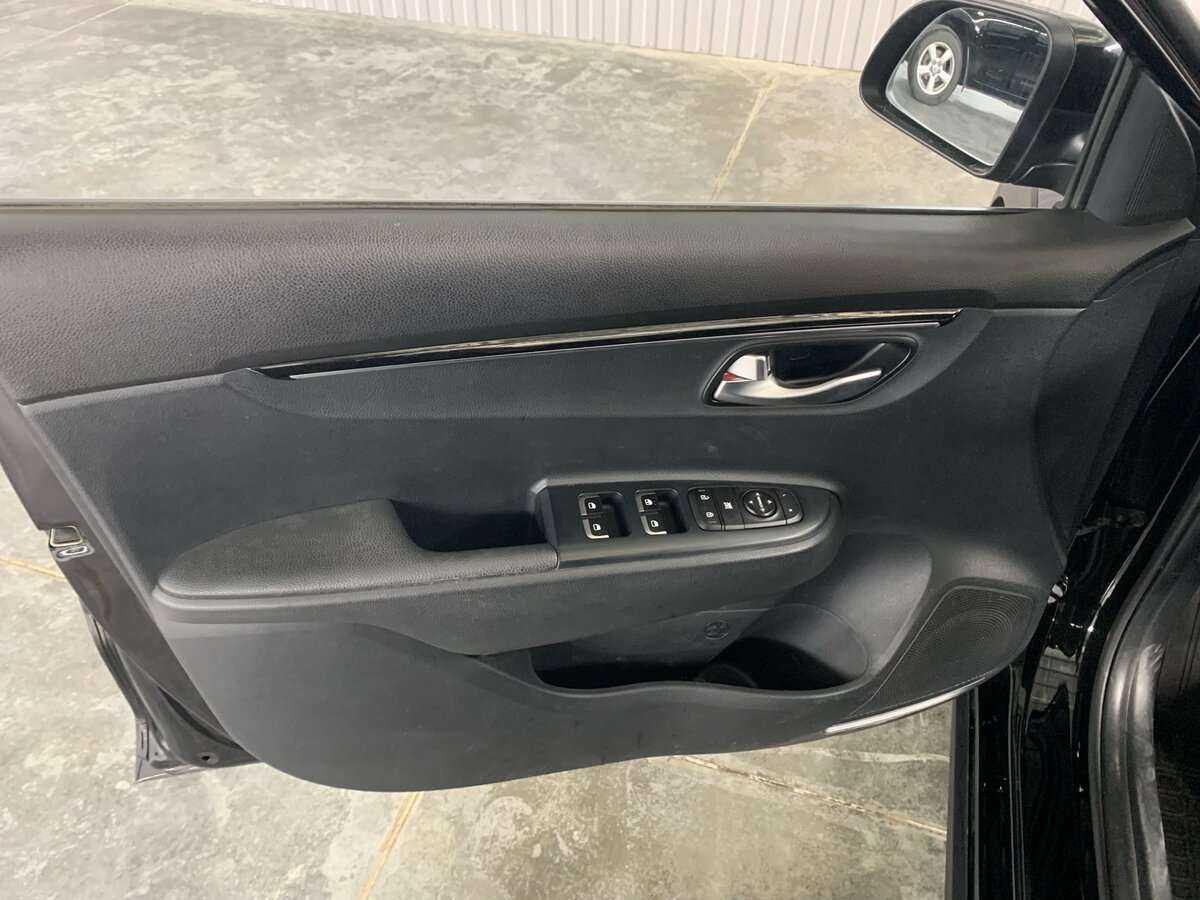 Kia Rio б/у, 2018, Автоматическая. Фото: #16