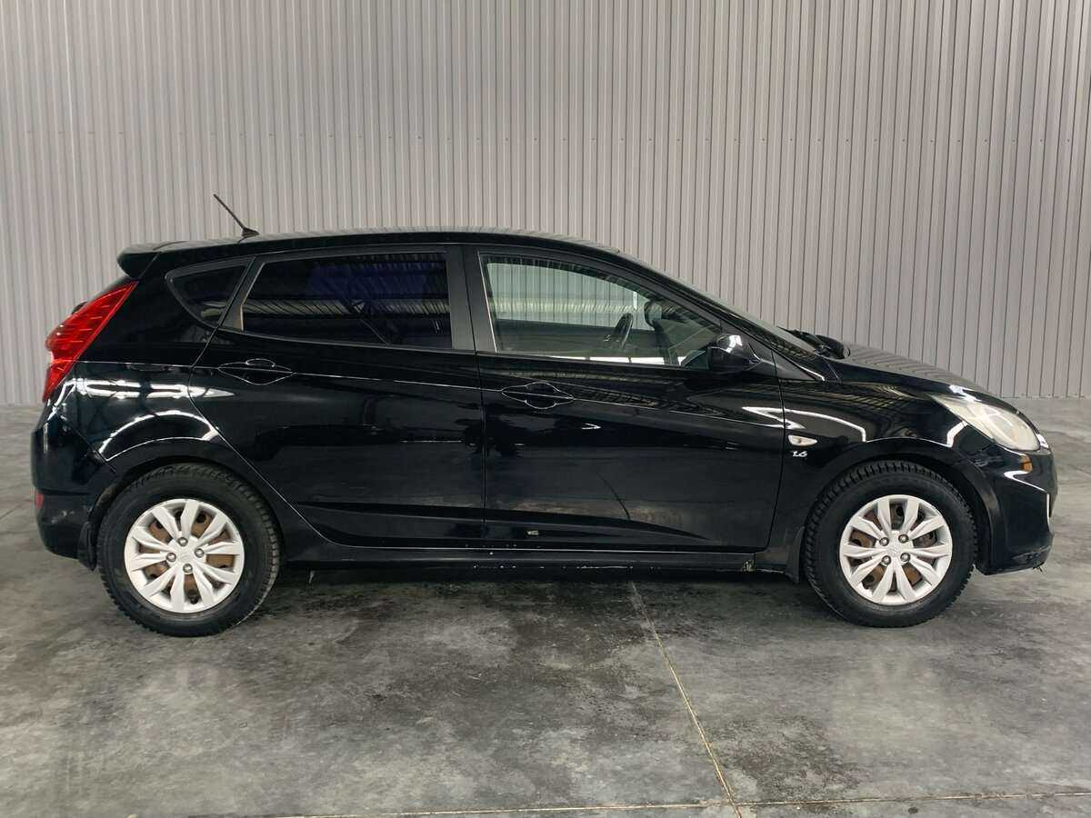 Hyundai Solaris б/у, 2012, Автоматическая. Фото: #3