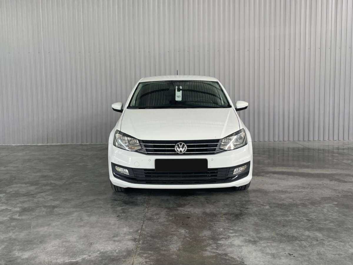 Volkswagen Polo б/у, 2018, Автоматическая. Фото: #1