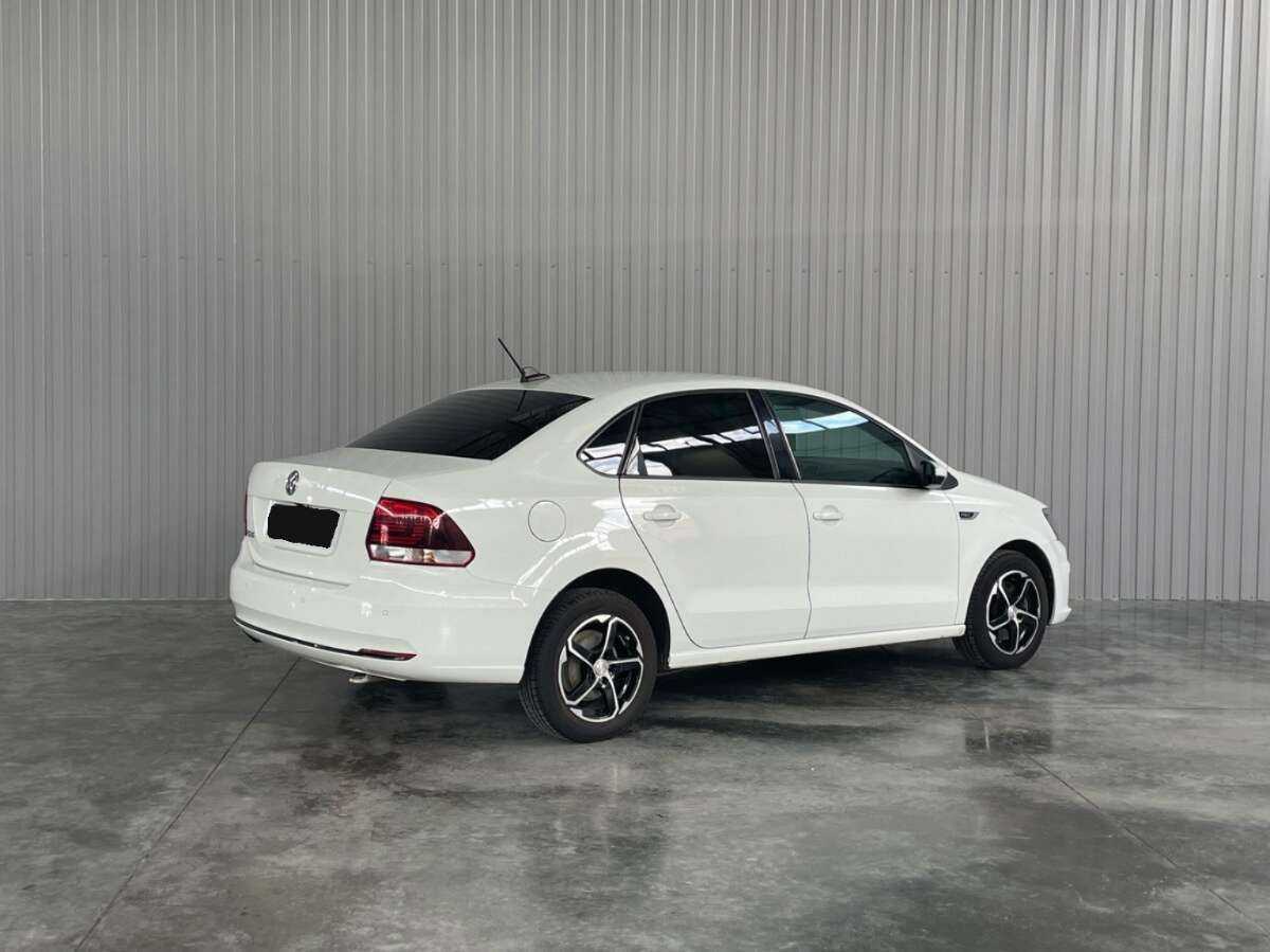 Volkswagen Polo б/у, 2018, Автоматическая. Фото: #4