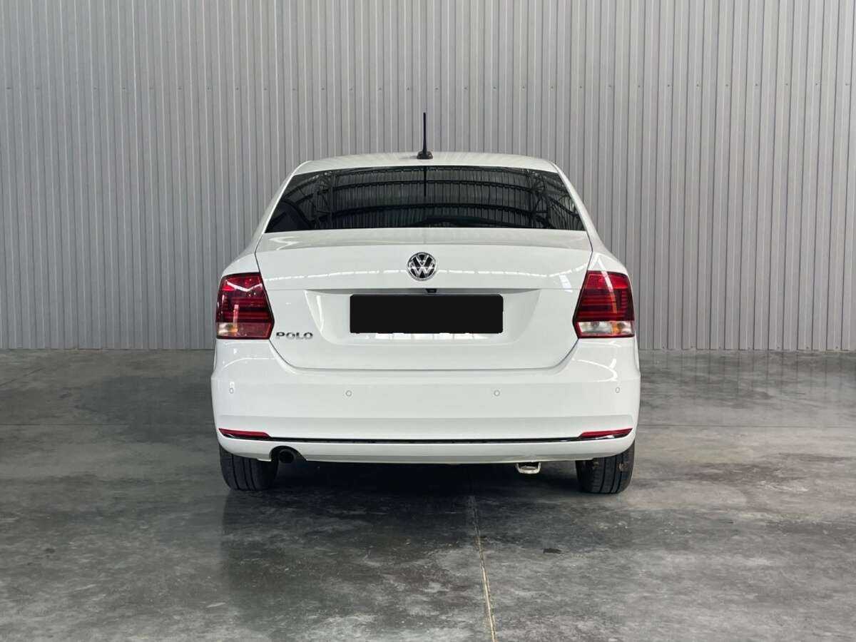 Volkswagen Polo б/у, 2018, Автоматическая. Фото: #5