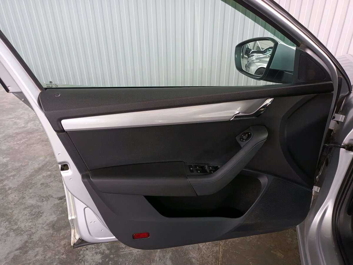 Skoda Octavia б/у, 2014, Роботизированная. Фото: #15