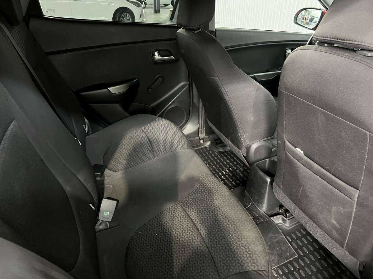 Kia Rio б/у, 2015, Автоматическая. Фото: #17