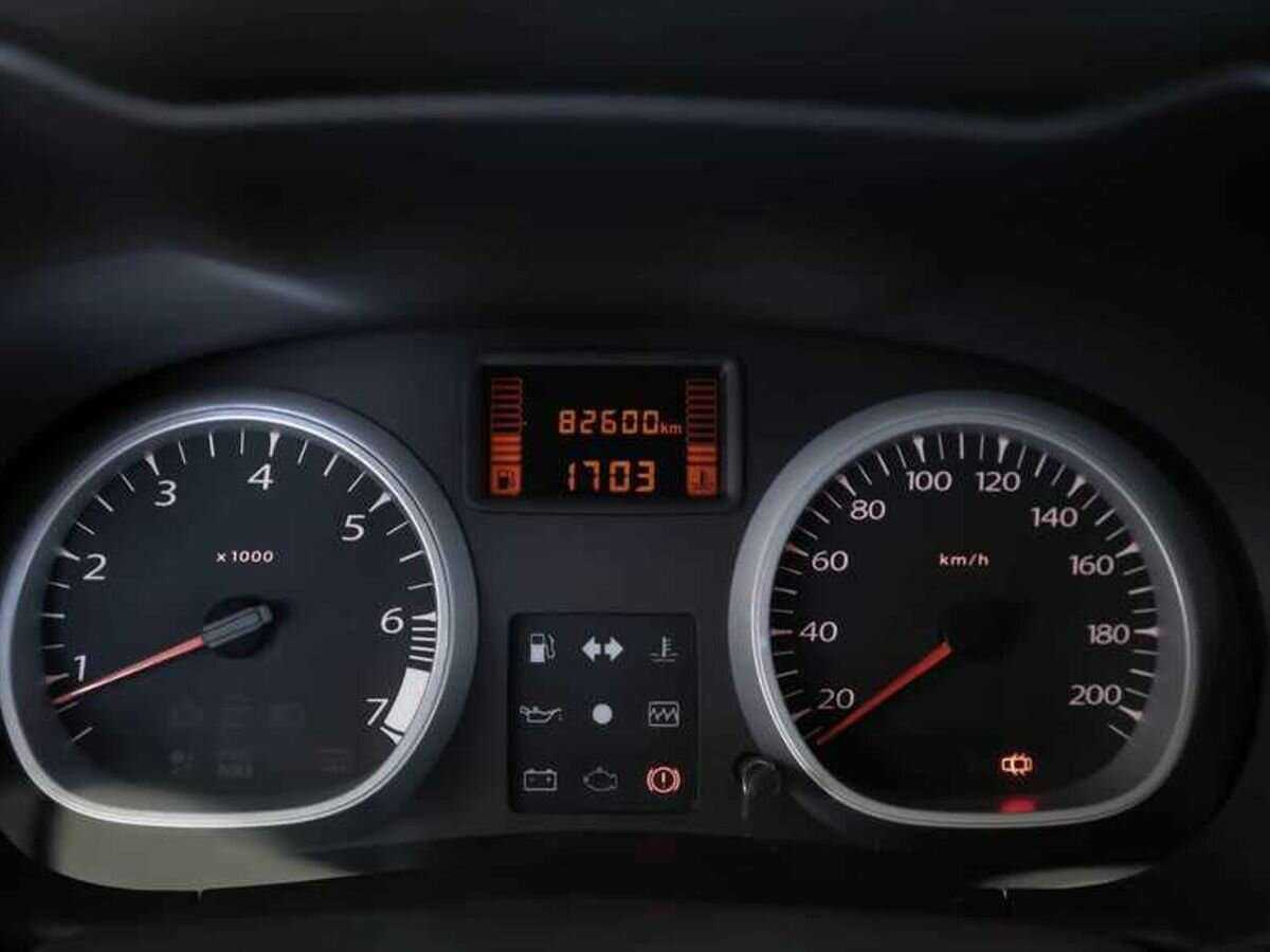 Renault Duster б/у, 2013, Механическая. Фото: #5