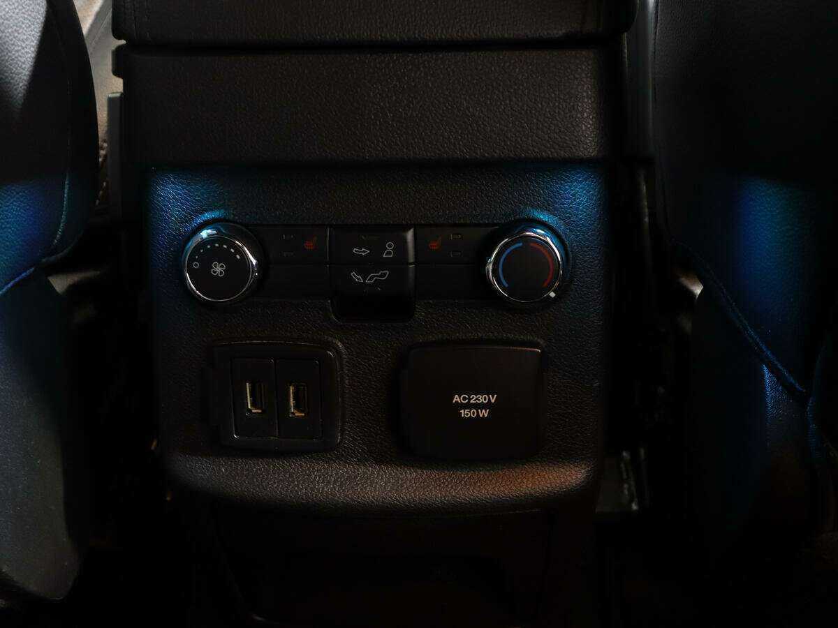 Ford Explorer б/у, 2016, Автоматическая. Фото: #17