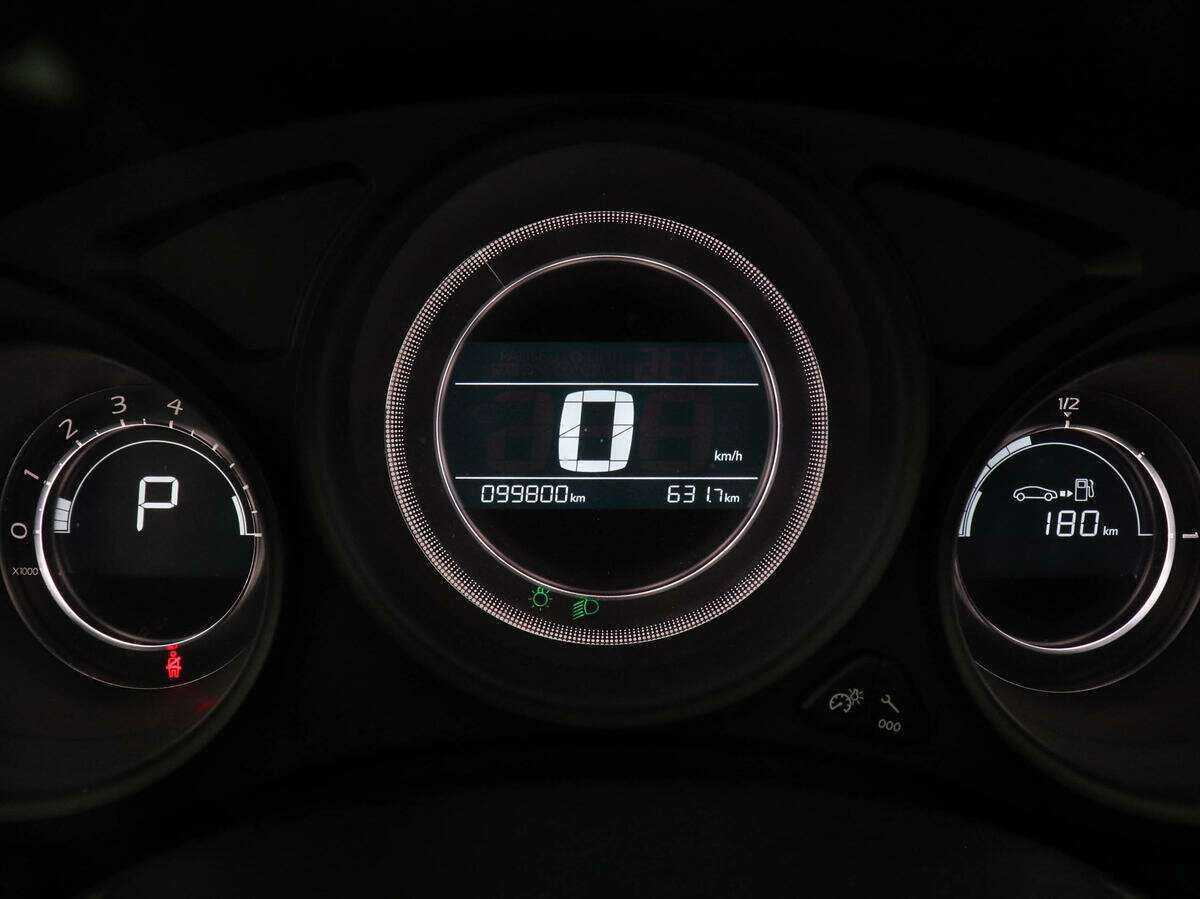 Citroen C4 б/у, 2017, Автоматическая. Фото: #10