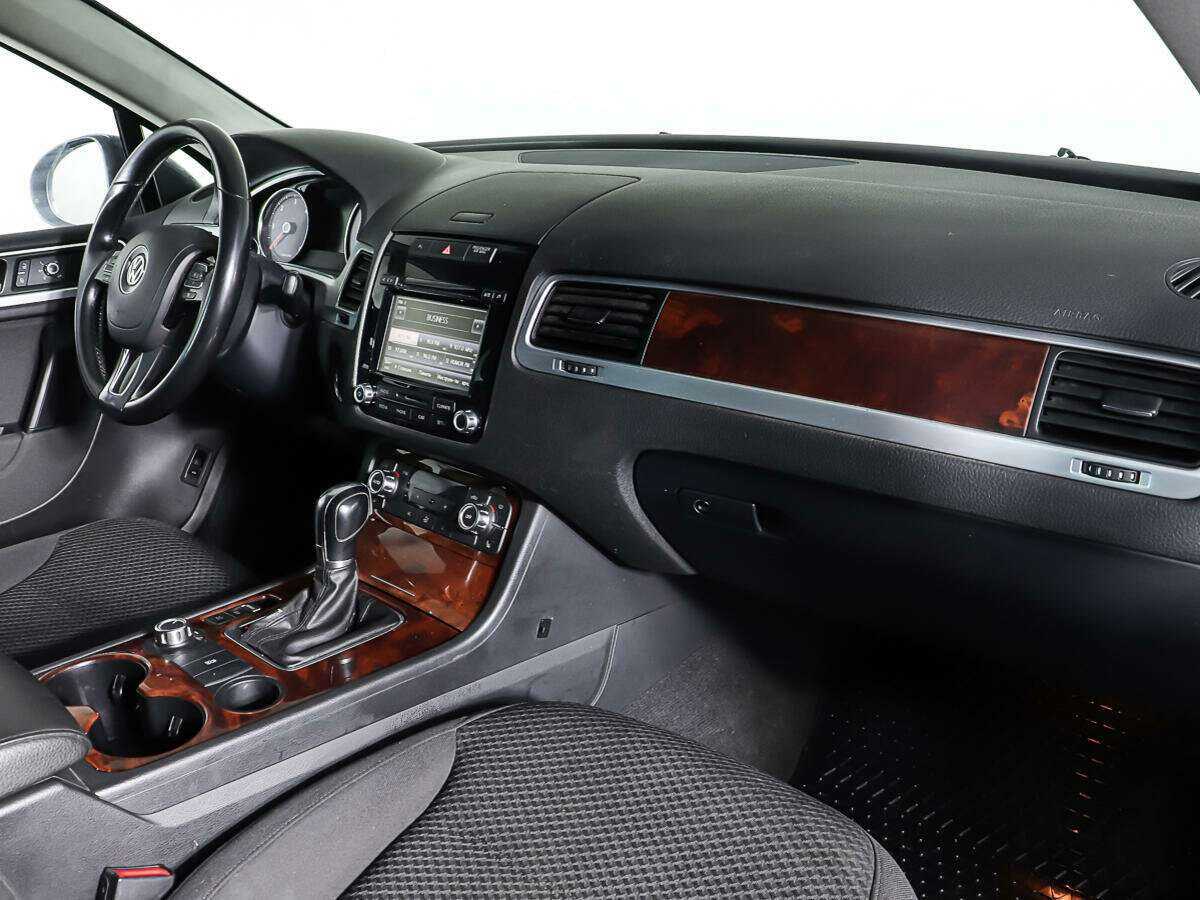 Фольксваген Туарег б/у, 2013, Автоматическая. Фото: #8