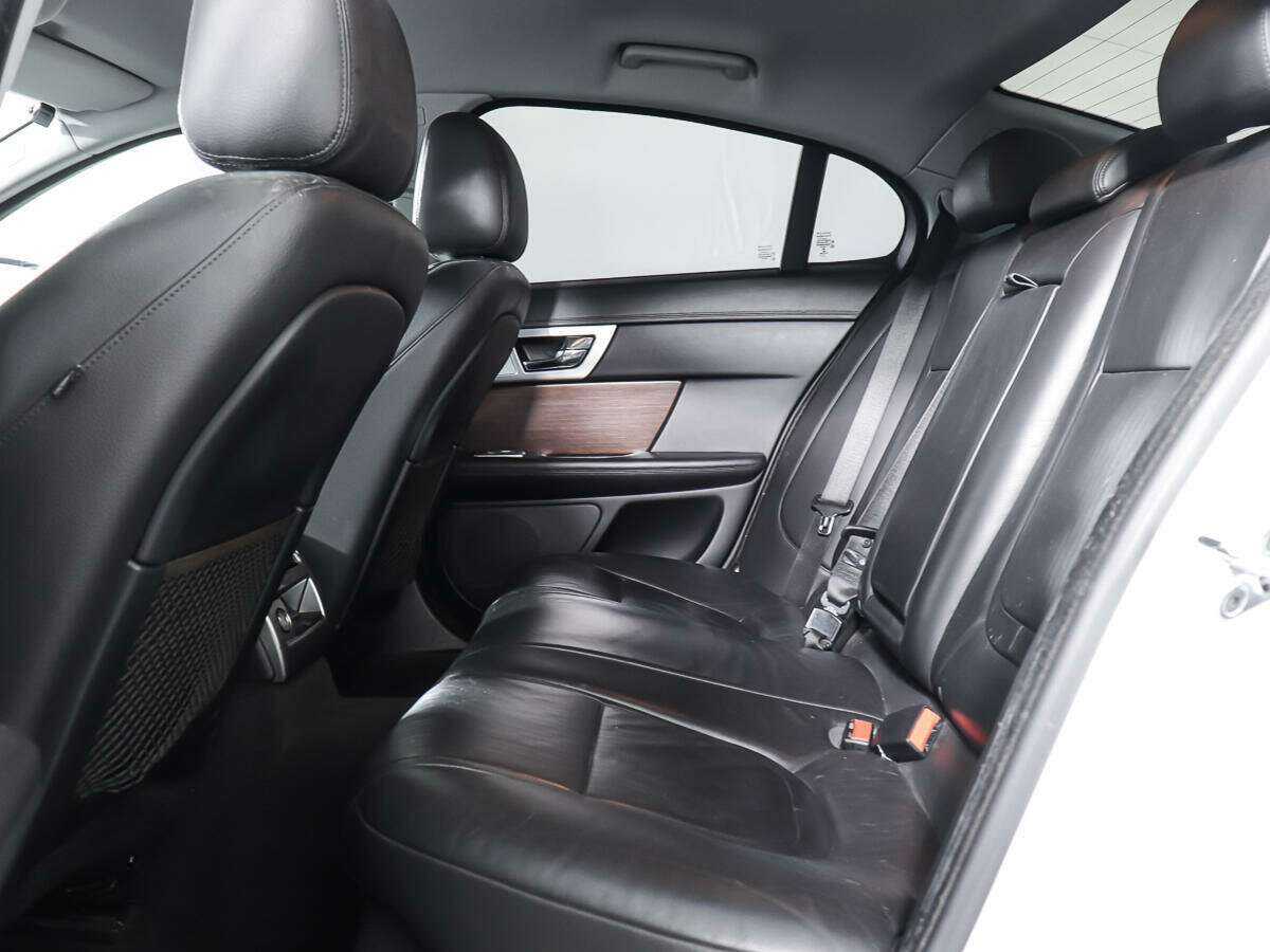 Jaguar XF б/у, 2013, Автоматическая. Фото: #9