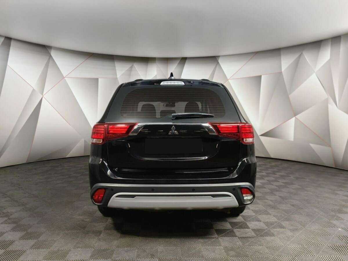 Mitsubishi Outlander б/у, 2018, Вариатор. Фото: #7
