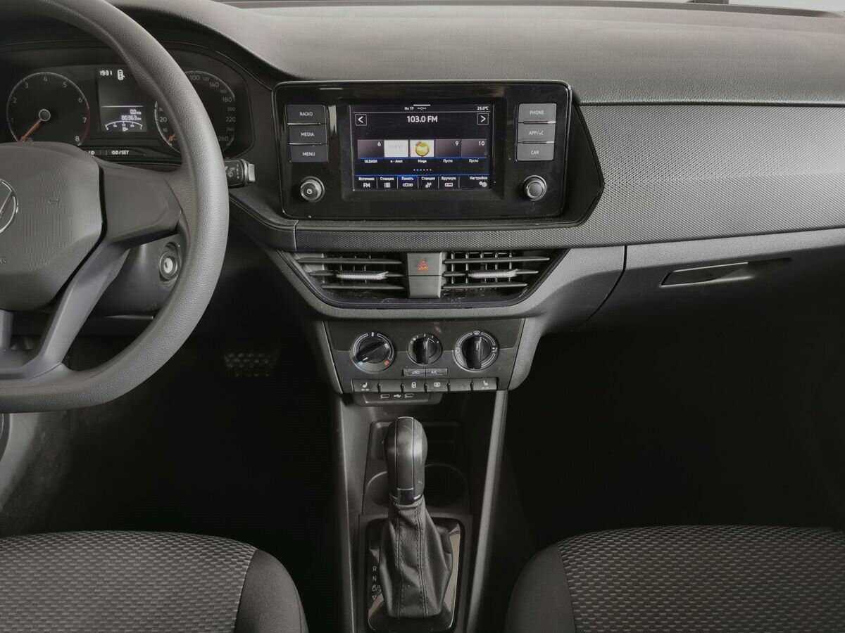 Volkswagen Polo б/у, 2020, Автоматическая. Фото: #9