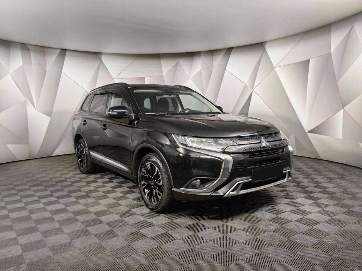 Mitsubishi Outlander б/у, 2022, Вариатор. Фото: #2