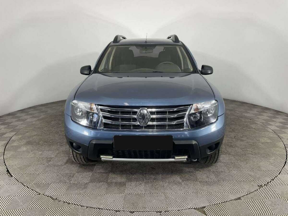 Renault Duster б/у, 2012, Механическая. Фото: #1