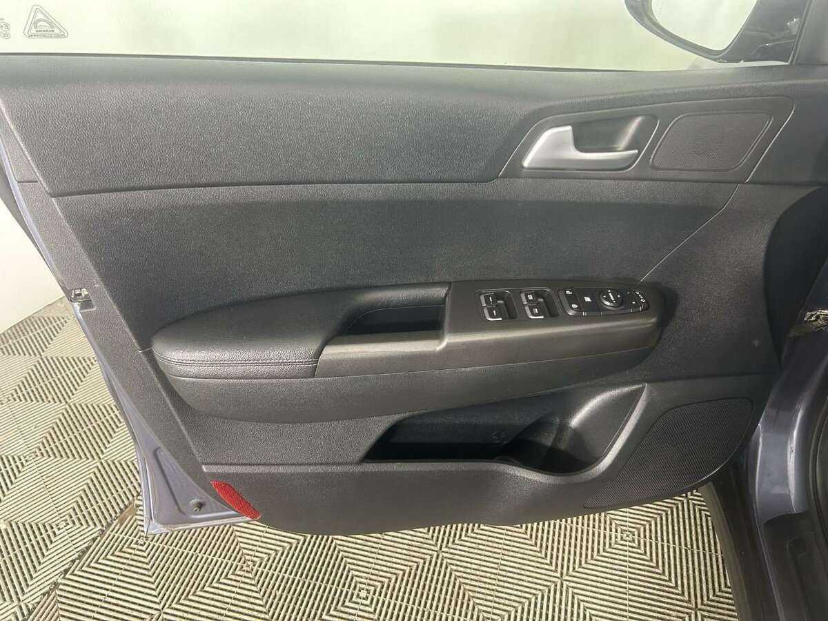 Kia Sportage б/у, 2017, Автоматическая. Фото: #7