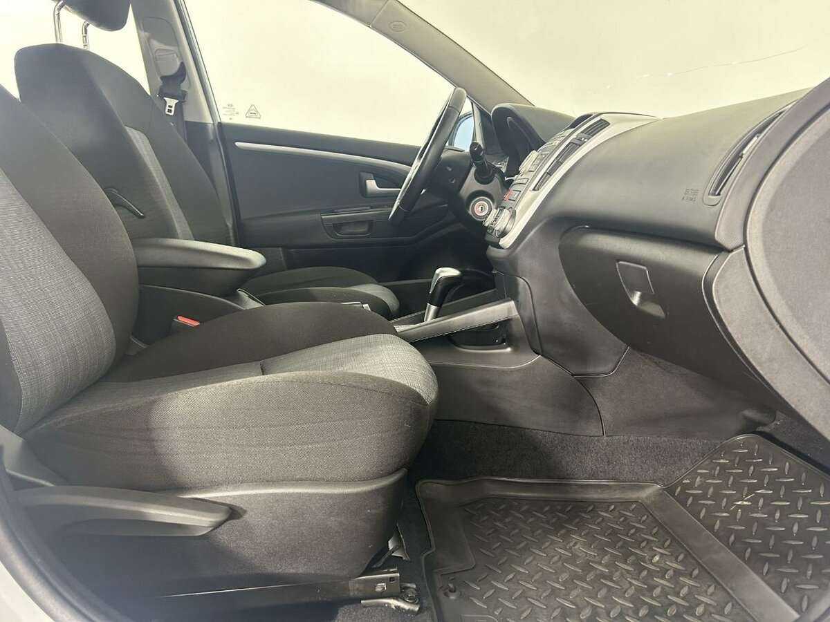 Киа Сид б/у, 2012, Автоматическая. Фото: #13