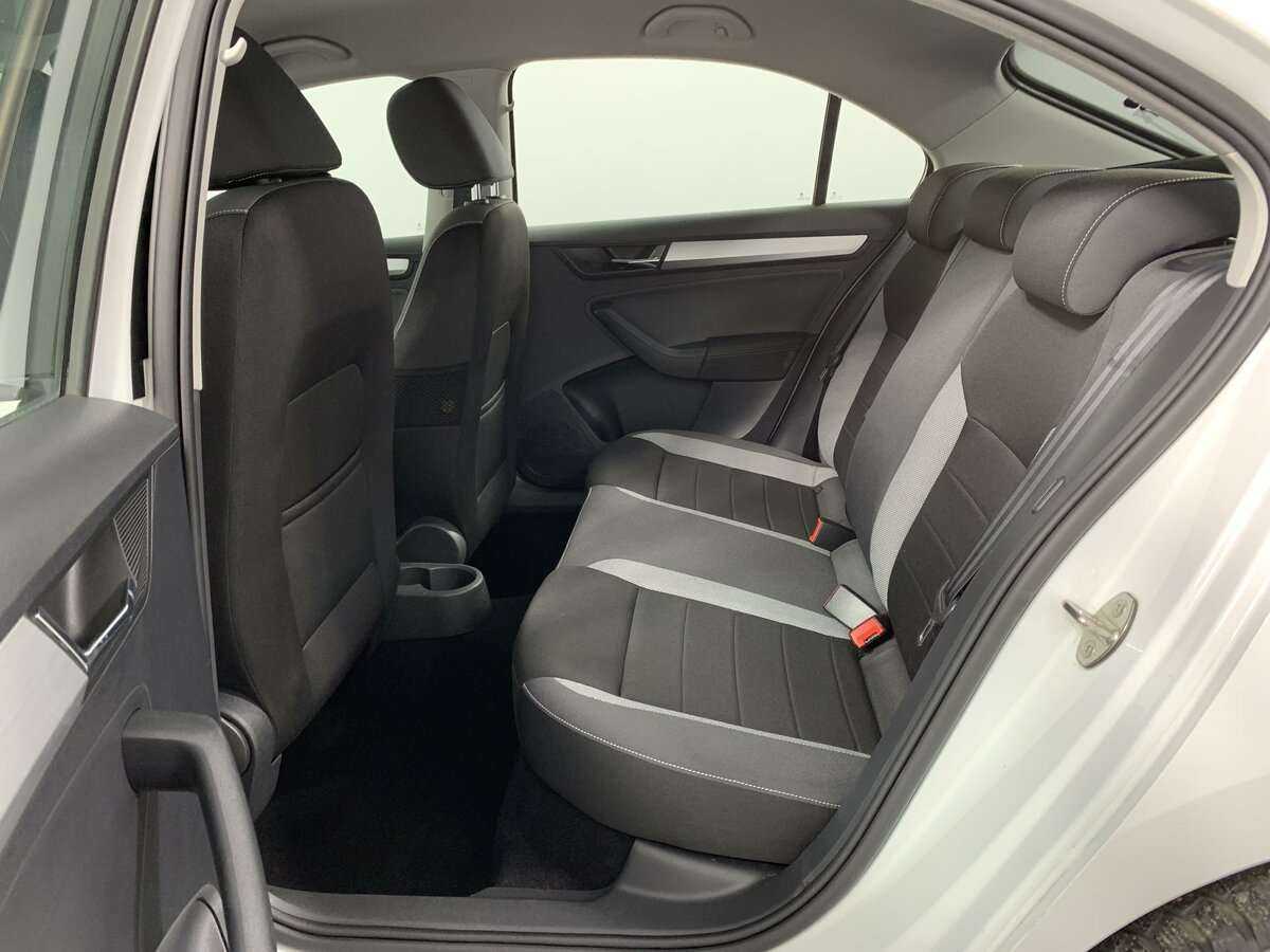 Skoda Rapid б/у, 2019, Автоматическая. Фото: #9