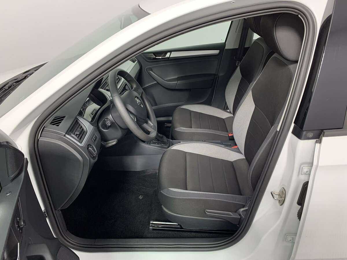 Skoda Rapid б/у, 2019, Автоматическая. Фото: #13
