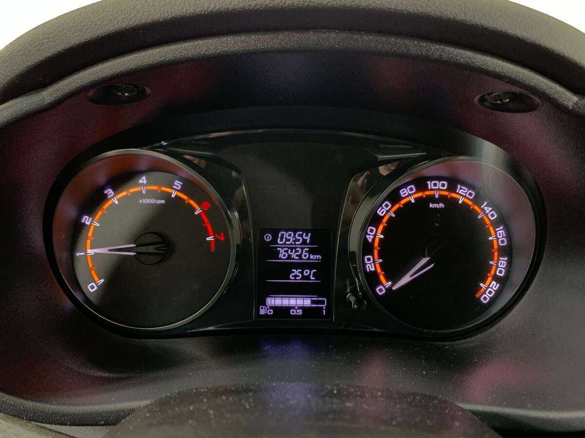 Lada (ВАЗ) Granta б/у, 2018, Механическая. Фото: #11