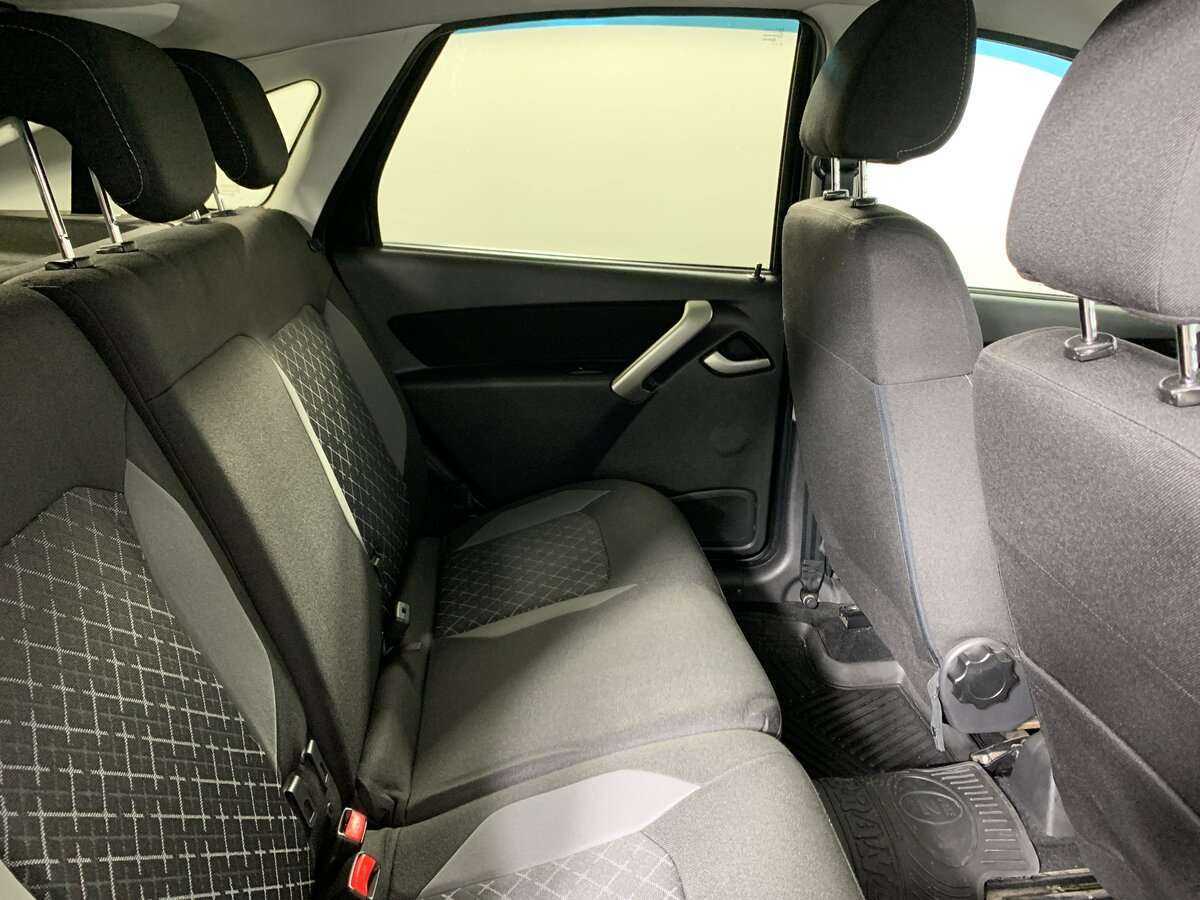 Lada (ВАЗ) Granta б/у, 2018, Механическая. Фото: #14