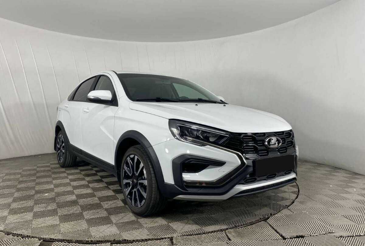 Lada (ВАЗ) Vesta б/у, 2023, Механическая. Фото: #2