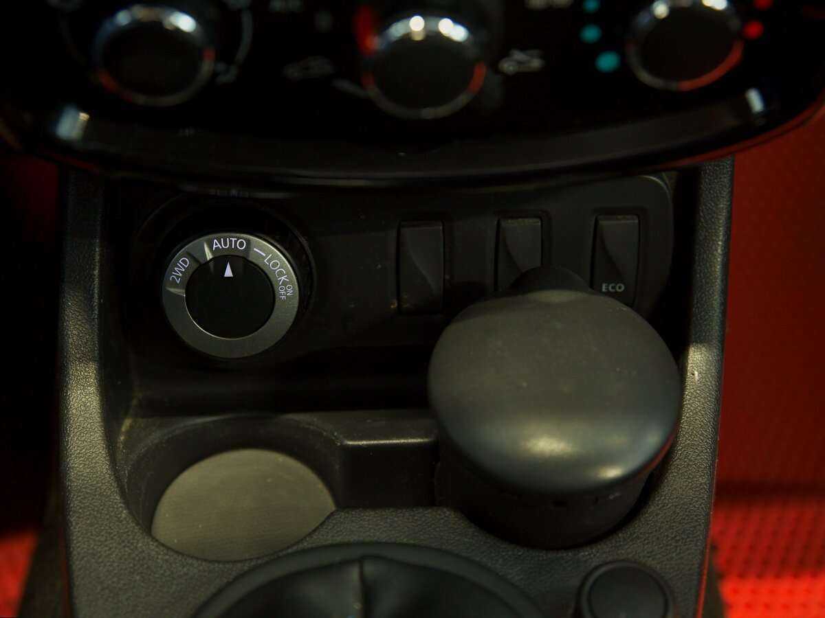 Nissan Terrano б/у, 2017, Автоматическая. Фото: #8