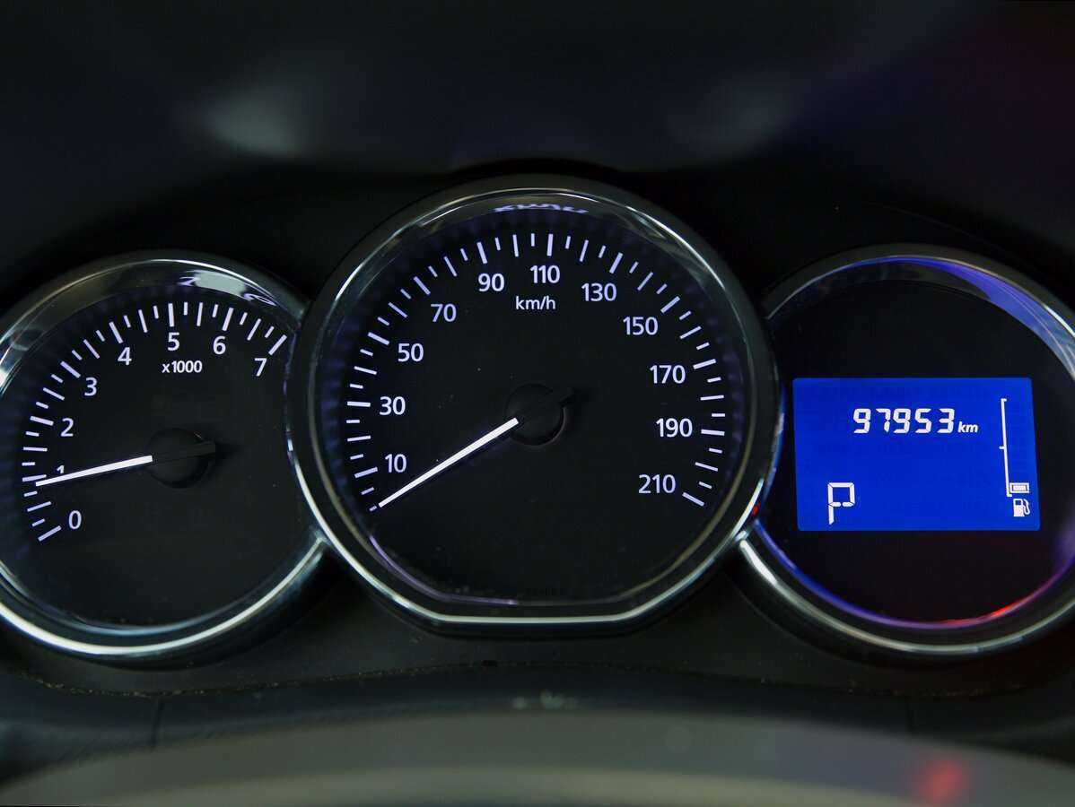 Nissan Terrano б/у, 2017, Автоматическая. Фото: #11