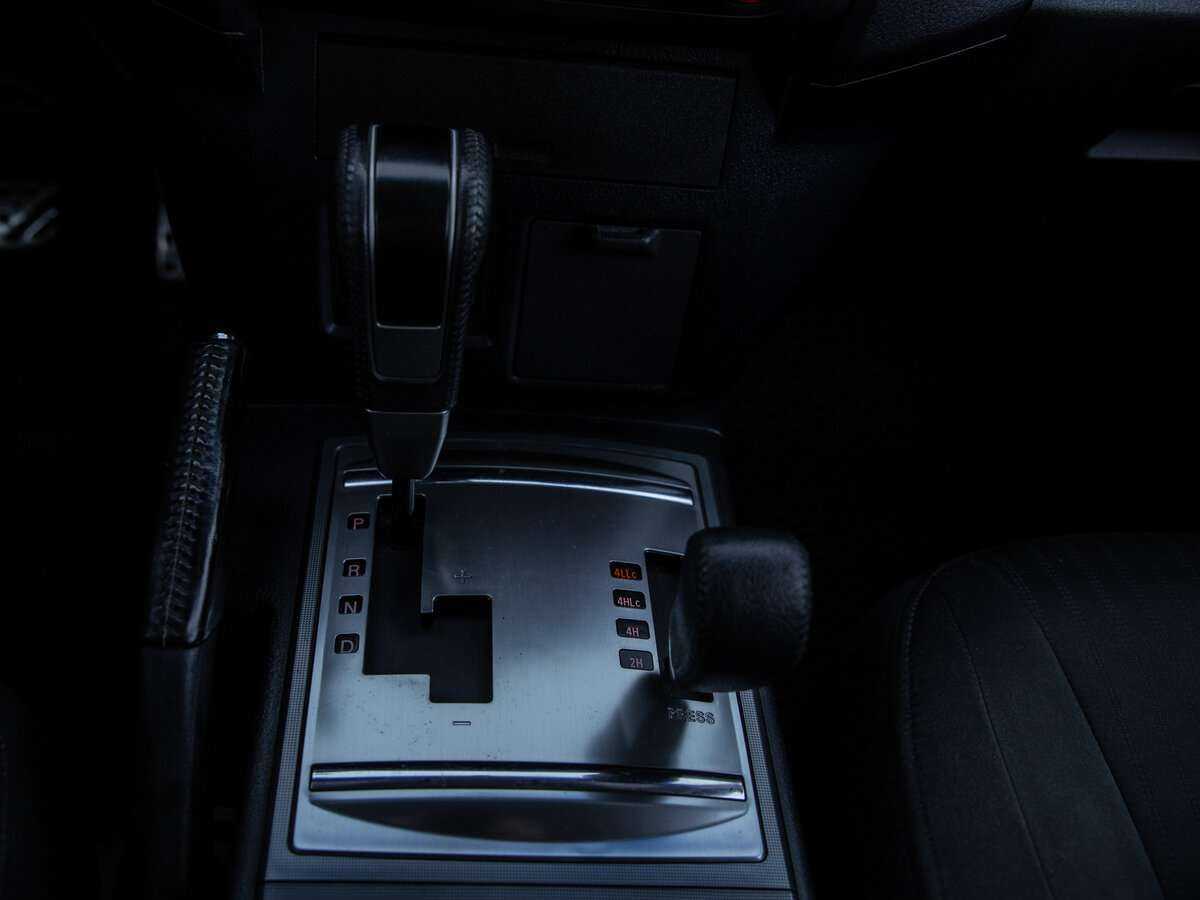 Mitsubishi Pajero б/у, 2012, Автоматическая. Фото: #12