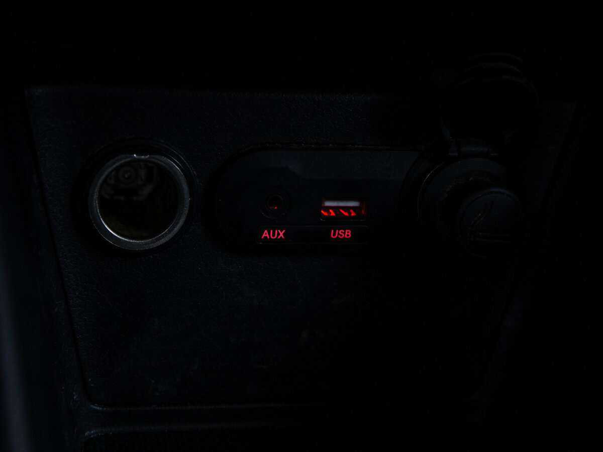 Kia Rio б/у, 2017, Механическая. Фото: #15